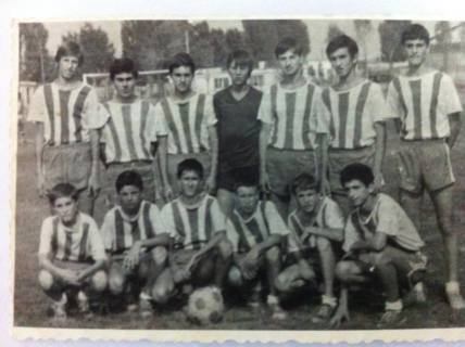 Juniori FC Braila 1980 Sus,de la stânga:Brătianu 2,Doagă,Nehoianu,Ţiţeica,Pungă,Călin,Petre. Jos:Rădulescu,Iorga,Cioacătă,Marcadonatu,Baltag,Sava.